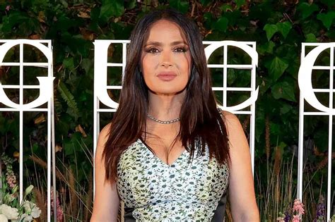 Salma Hayek Dons Optical Illusion Dress That Accentuates Her 